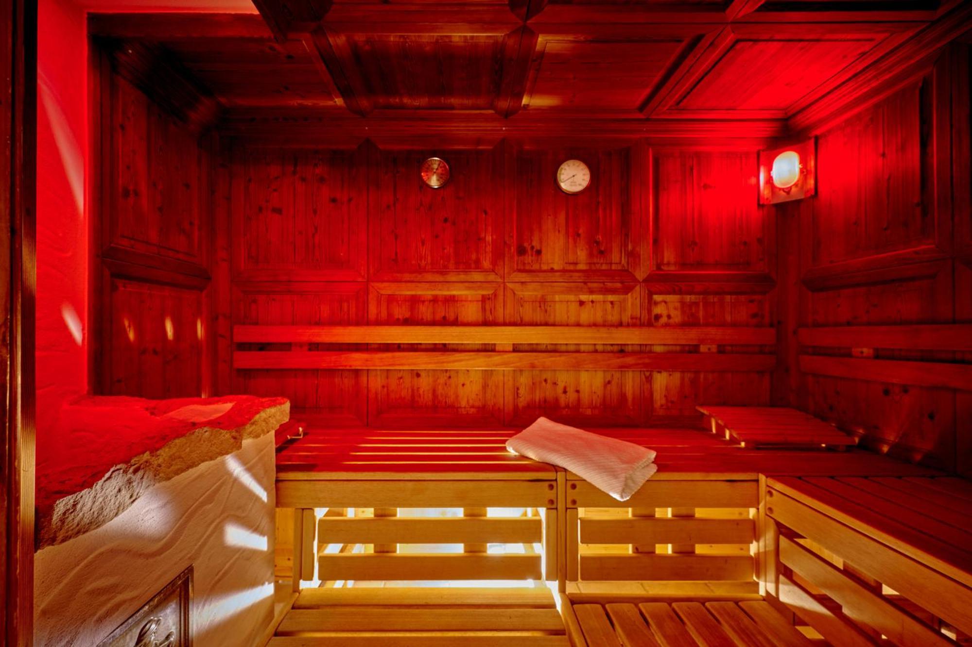 Landhotel Sternwirt - Das Wellnesshotel Zwischen Nuernberg Und Amberg Hogen Εξωτερικό φωτογραφία