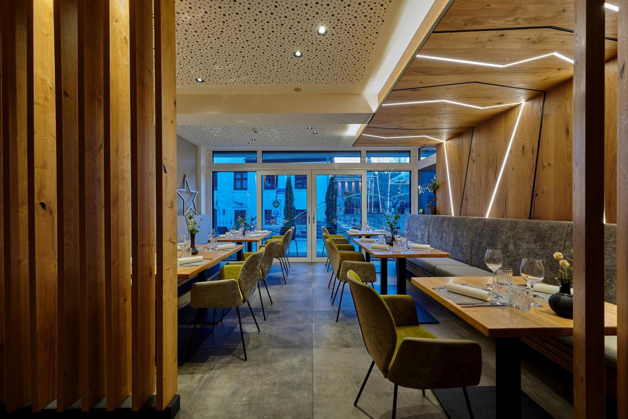 Landhotel Sternwirt - Das Wellnesshotel Zwischen Nuernberg Und Amberg Hogen Εξωτερικό φωτογραφία