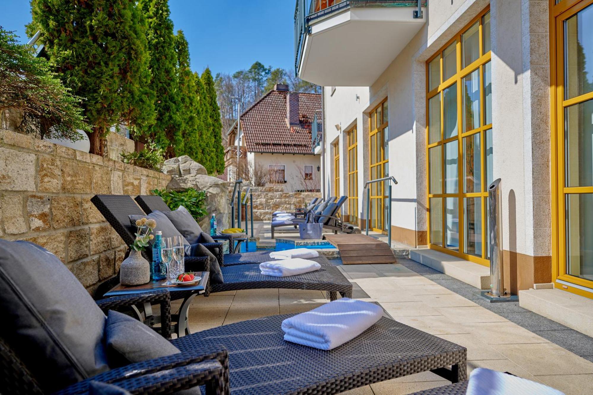 Landhotel Sternwirt - Das Wellnesshotel Zwischen Nuernberg Und Amberg Hogen Εξωτερικό φωτογραφία