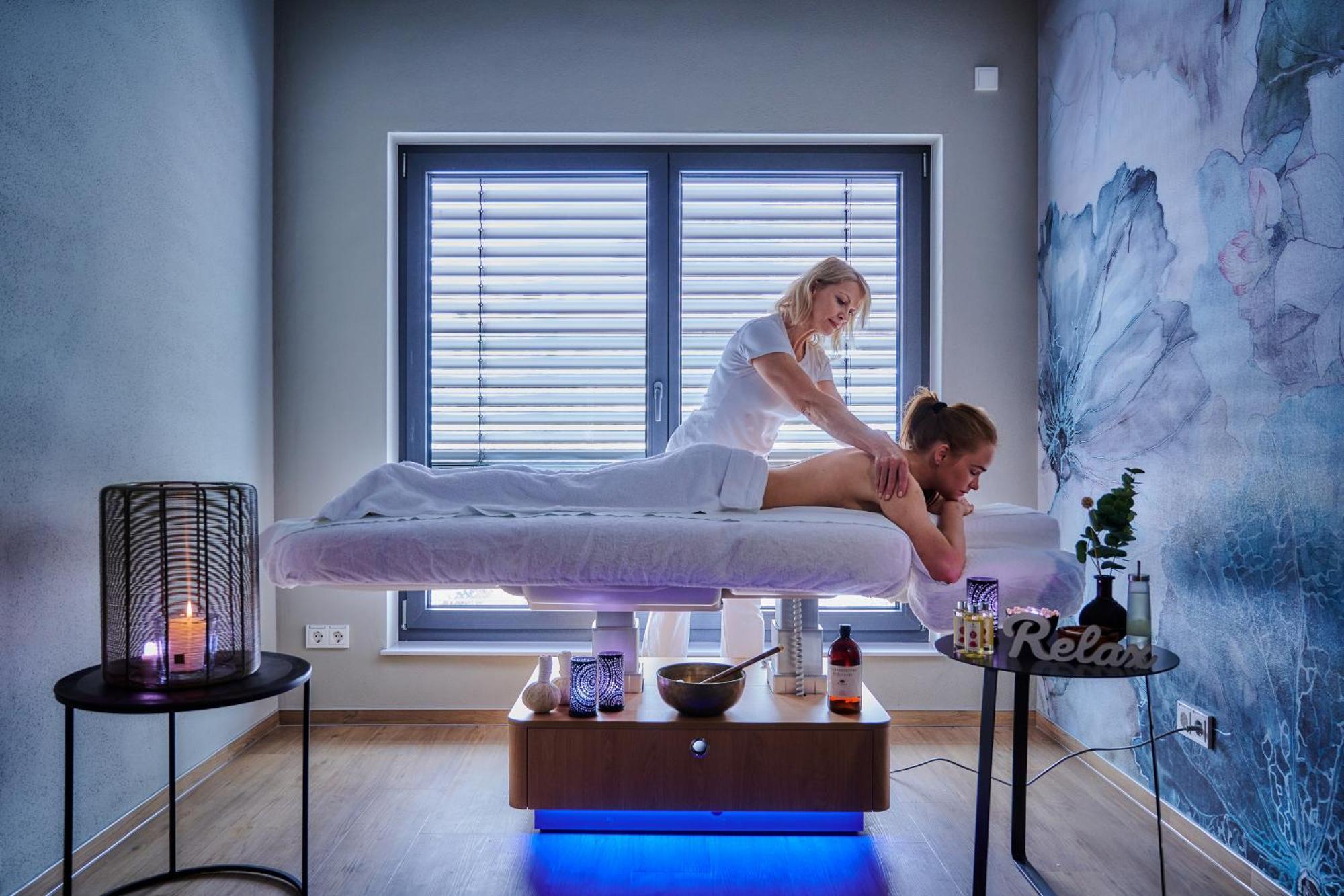 Landhotel Sternwirt - Das Wellnesshotel Zwischen Nuernberg Und Amberg Hogen Εξωτερικό φωτογραφία
