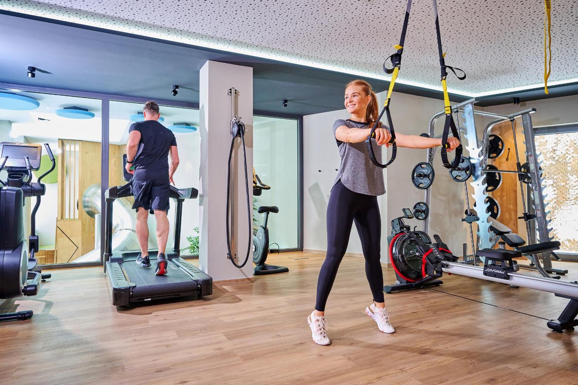 Landhotel Sternwirt - Das Wellnesshotel Zwischen Nuernberg Und Amberg Hogen Εξωτερικό φωτογραφία